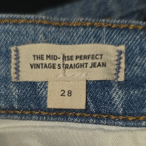 Madewell Cropped Jeans in Classic Blue - Picture 4 of 5